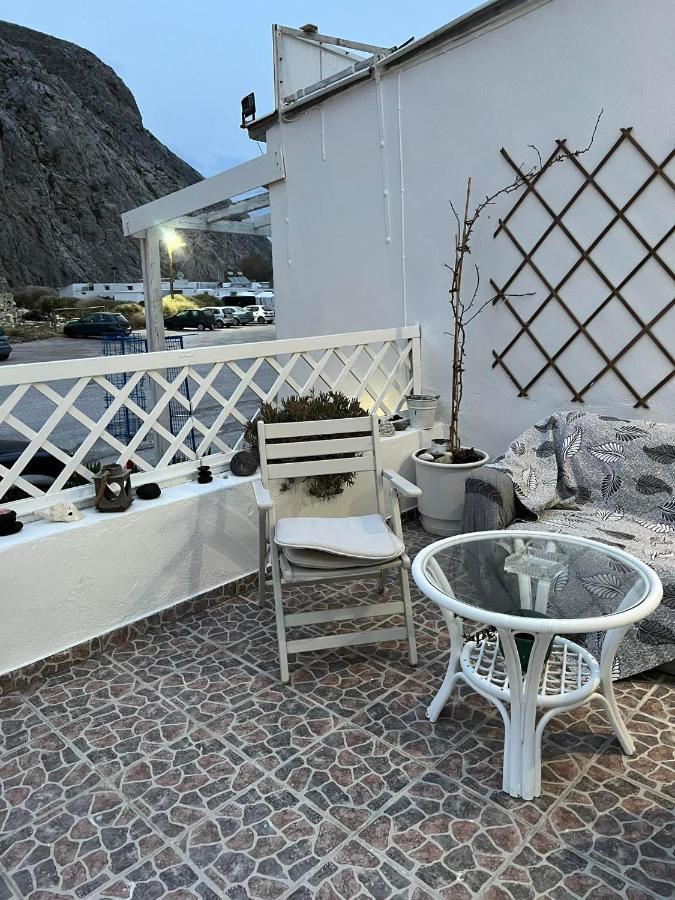 Zolfo Antico Beach Apartment Perissa Eksteriør bilde