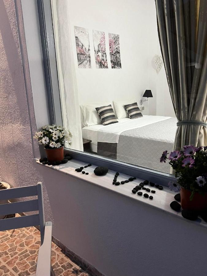 Zolfo Antico Beach Apartment Perissa Eksteriør bilde
